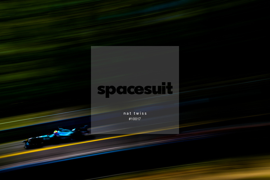 Spacesuit Collections Photo ID 10017, Nat Twiss, Buenos Aires ePrix, Argentina, 18/02/2017 16:29:54