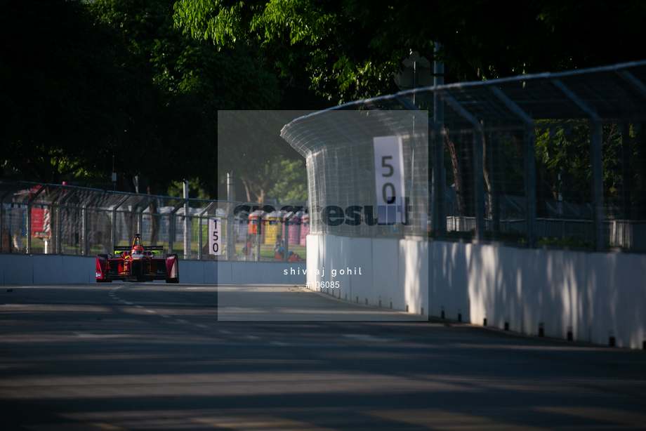 Spacesuit Collections Photo ID 106085, Shivraj Gohil, Putrajaya ePrix 2014, Malaysia, 22/11/2014 00:22:13