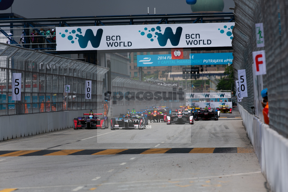 Spacesuit Collections Photo ID 106228, Shivraj Gohil, Putrajaya ePrix 2014, Malaysia, 22/11/2014 06:05:06