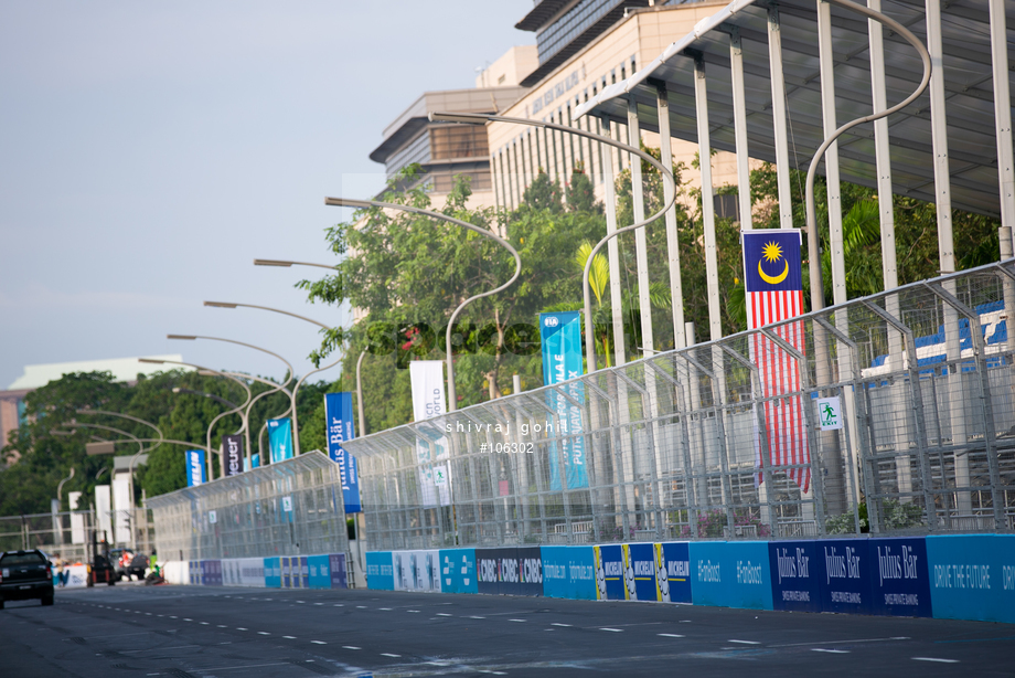 Spacesuit Collections Photo ID 106302, Shivraj Gohil, Putrajaya ePrix 2014, Malaysia, 22/11/2014 09:52:10