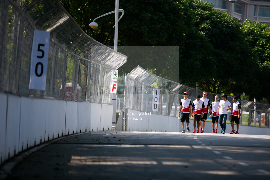 Spacesuit Collections Photo ID 106413, Shivraj Gohil, Putrajaya ePrix 2014, Malaysia, 21/11/2014 02:09:15