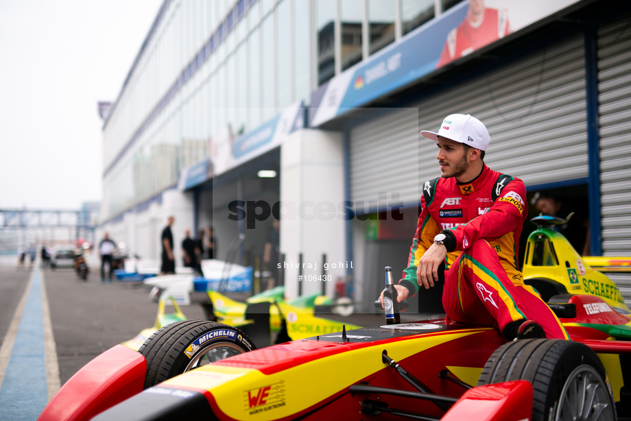 Spacesuit Collections Photo ID 106430, Shivraj Gohil, Putrajaya ePrix 2014, Malaysia, 21/11/2014 06:01:55