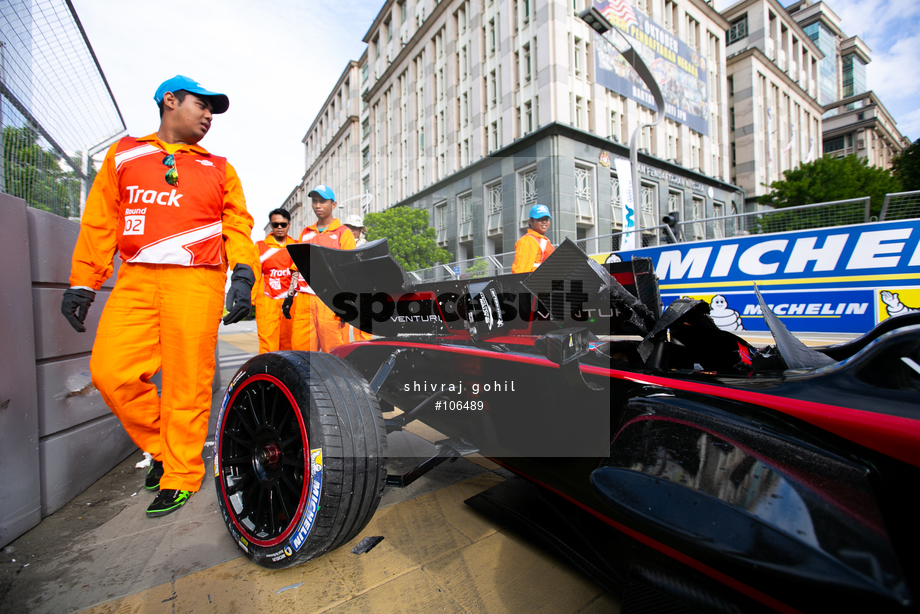 Spacesuit Collections Photo ID 106489, Shivraj Gohil, Putrajaya ePrix 2014, Malaysia, 22/11/2014 01:04:12