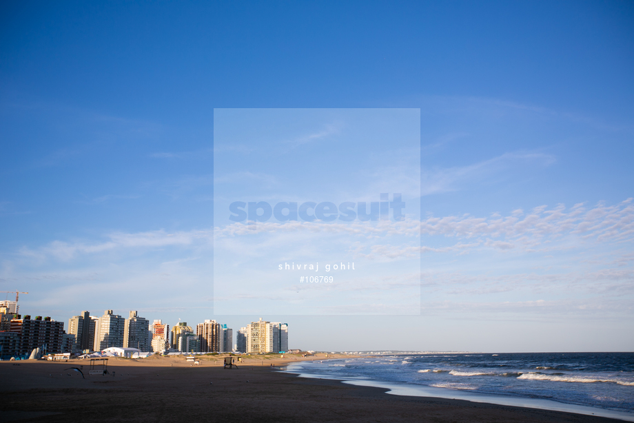 Spacesuit Collections Photo ID 106769, Shivraj Gohil, Punta del Este ePrix, Uruguay, 12/12/2014 19:55:13