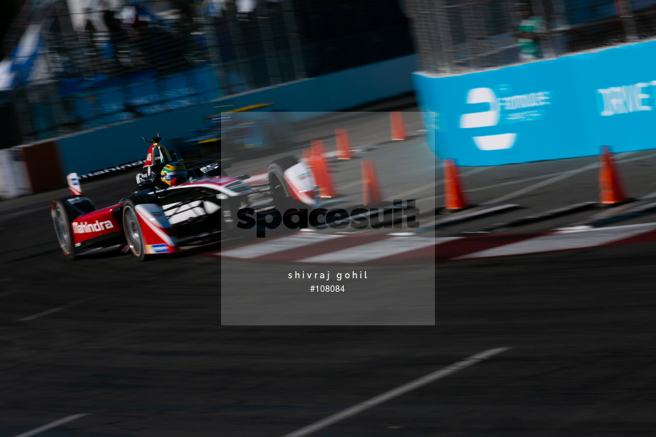 Spacesuit Collections Photo ID 108084, Shivraj Gohil, Long Beach ePrix, 04/04/2015 19:40:09