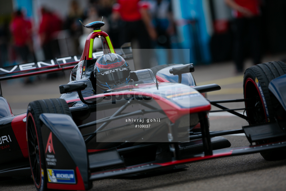 Spacesuit Collections Photo ID 109037, Shivraj Gohil, Berlin ePrix, Germany, 22/05/2015 14:11:40