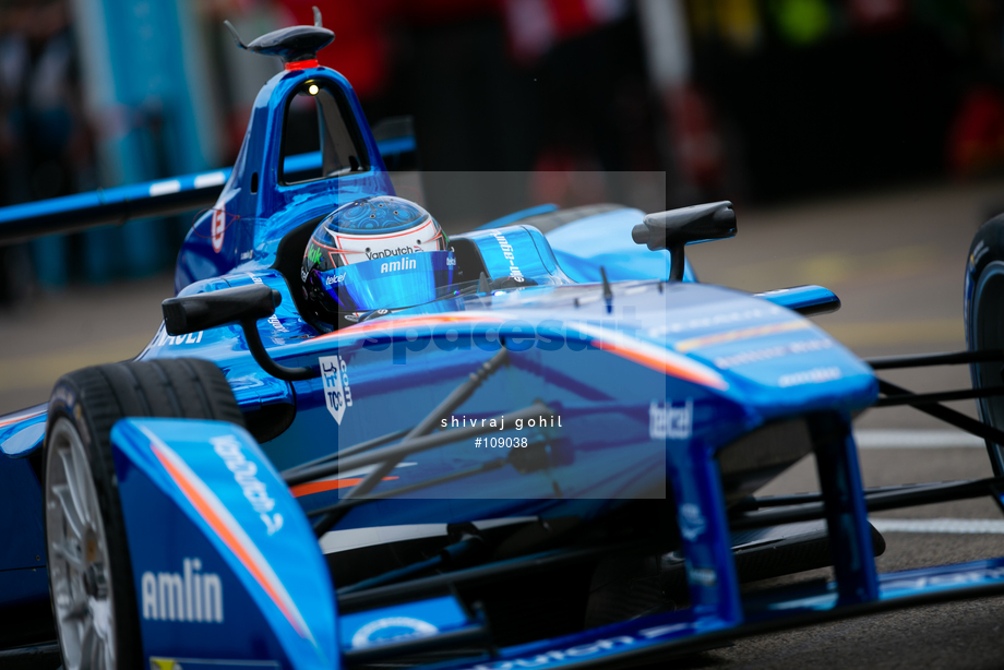 Spacesuit Collections Photo ID 109038, Shivraj Gohil, Berlin ePrix, Germany, 22/05/2015 14:11:42