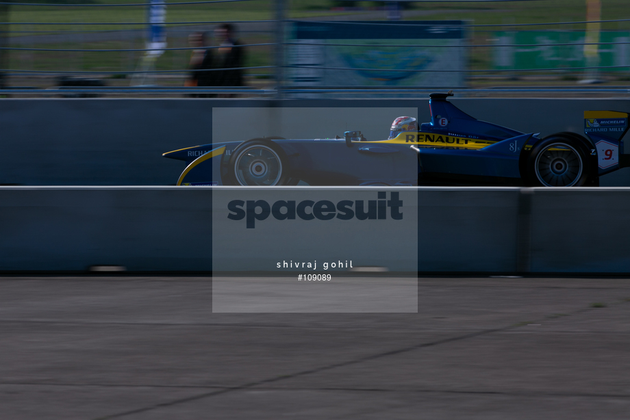 Spacesuit Collections Photo ID 109089, Shivraj Gohil, Berlin ePrix, Germany, 23/05/2015 07:37:32