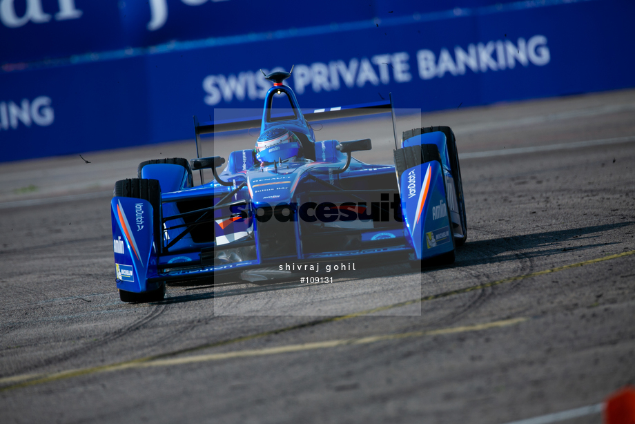 Spacesuit Collections Photo ID 109131, Shivraj Gohil, Berlin ePrix, Germany, 23/05/2015 08:00:15