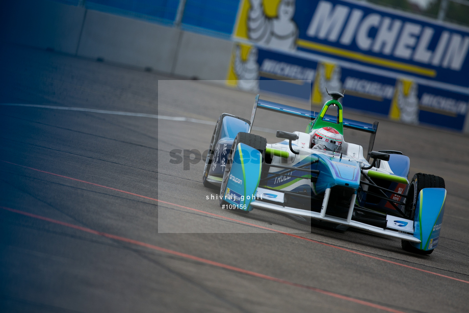 Spacesuit Collections Photo ID 109156, Shivraj Gohil, Berlin ePrix, Germany, 23/05/2015 10:03:04