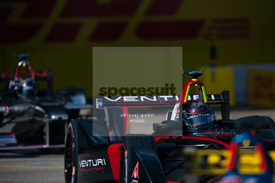 Spacesuit Collections Photo ID 109232, Shivraj Gohil, Berlin ePrix, Germany, 23/05/2015 15:16:34