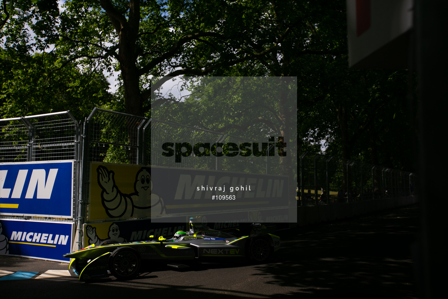 Spacesuit Collections Photo ID 109563, Shivraj Gohil, London ePrix, UK, 27/06/2015 10:53:26