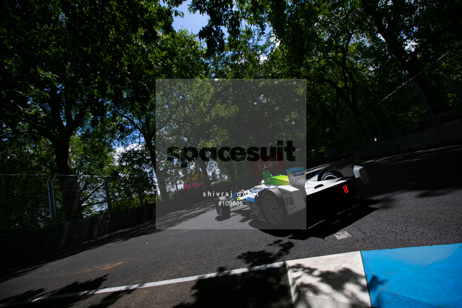 Spacesuit Collections Photo ID 109606, Shivraj Gohil, London ePrix, UK, 27/06/2015 12:30:02