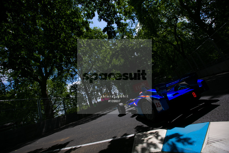 Spacesuit Collections Photo ID 109607, Shivraj Gohil, London ePrix, UK, 27/06/2015 12:30:30