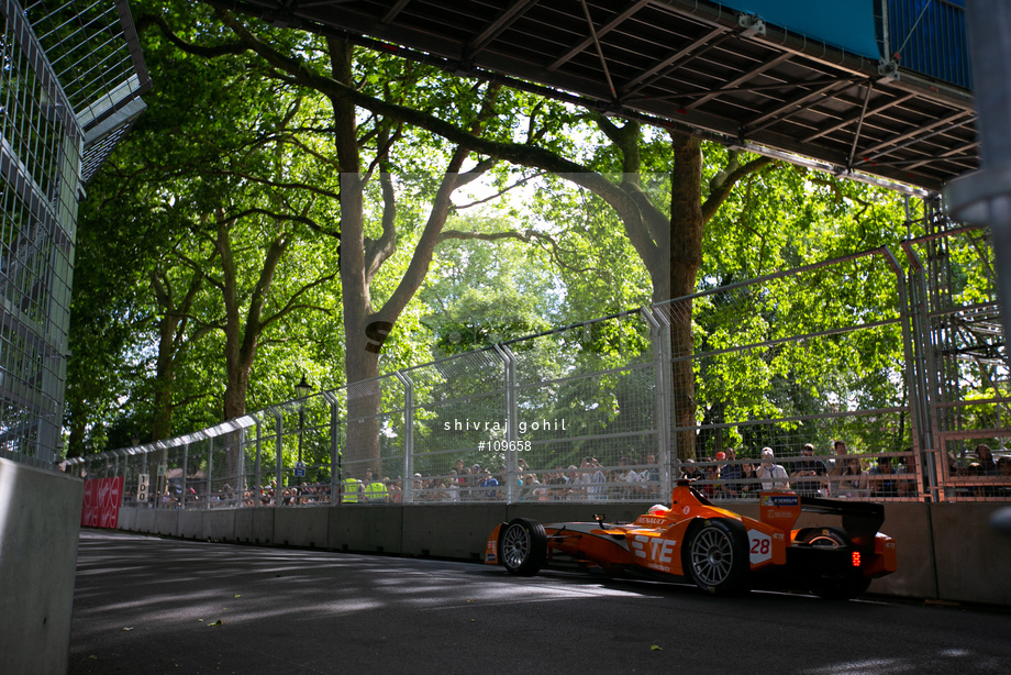 Spacesuit Collections Photo ID 109658, Shivraj Gohil, London ePrix, UK, 27/06/2015 16:33:24