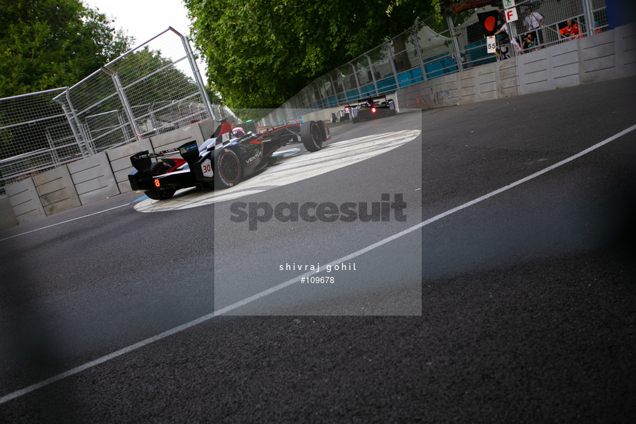 Spacesuit Collections Photo ID 109678, Shivraj Gohil, London ePrix, UK, 28/06/2015 08:32:37