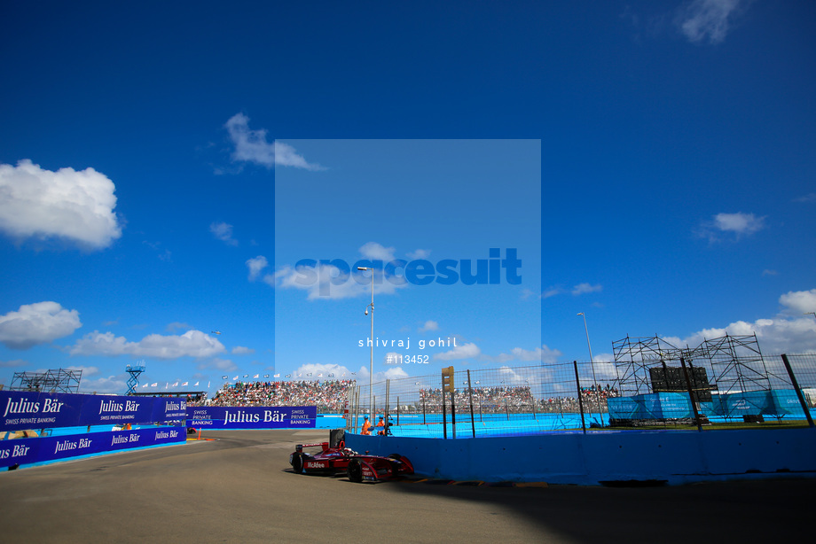 Spacesuit Collections Photo ID 113452, Shivraj Gohil, Punta del Este ePrix 2015, Uruguay, 19/12/2015 16:09:03