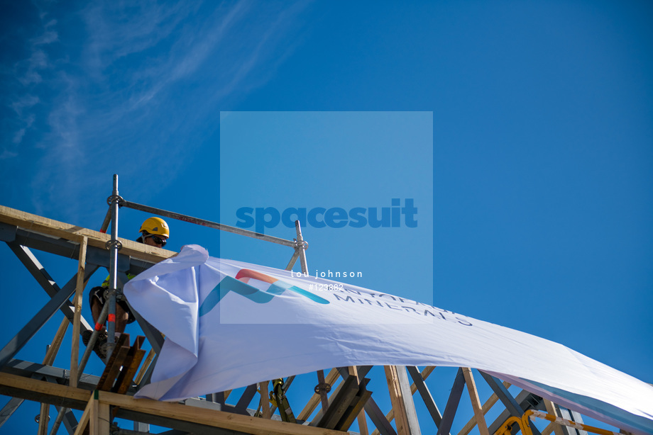 Spacesuit Collections Photo ID 123882, Lou Johnson, Santiago E-Prix, Chile, 23/01/2019 17:02:47