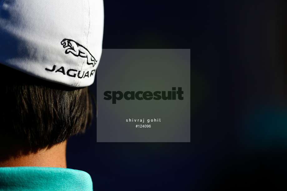 Spacesuit Collections Photo ID 124096, Shivraj Gohil, Santiago E-Prix, Chile, 25/01/2019 10:08:47