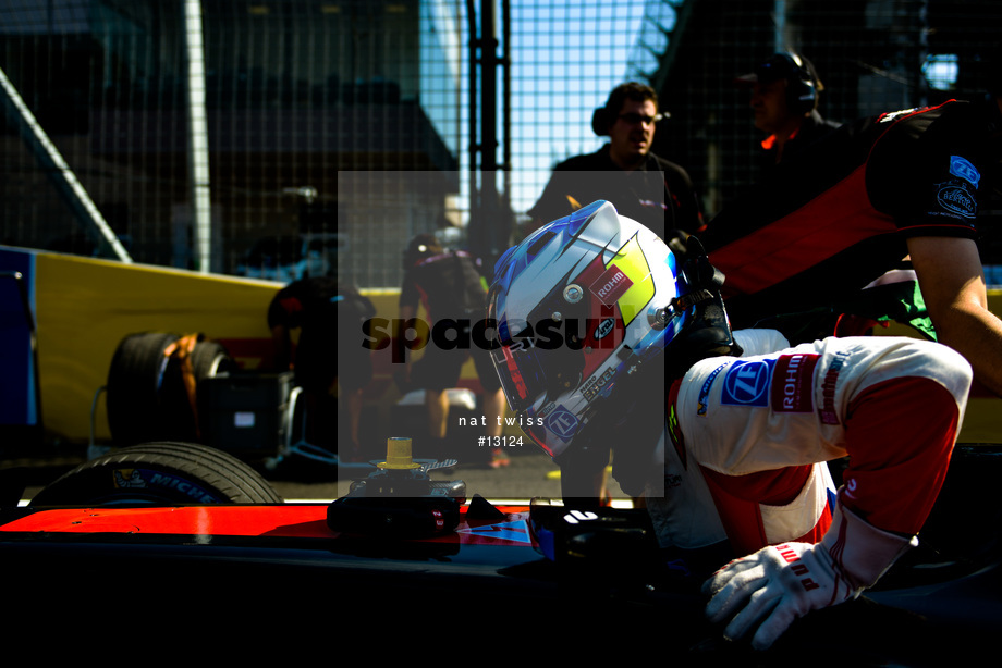 Spacesuit Collections Photo ID 13124, Nat Twiss, Mexico City ePrix, Mexico, 01/04/2017 15:31:34