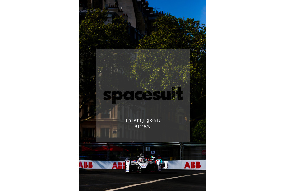 Spacesuit Collections Photo ID 141670, Shivraj Gohil, Paris ePrix, France, 27/04/2019 10:29:57