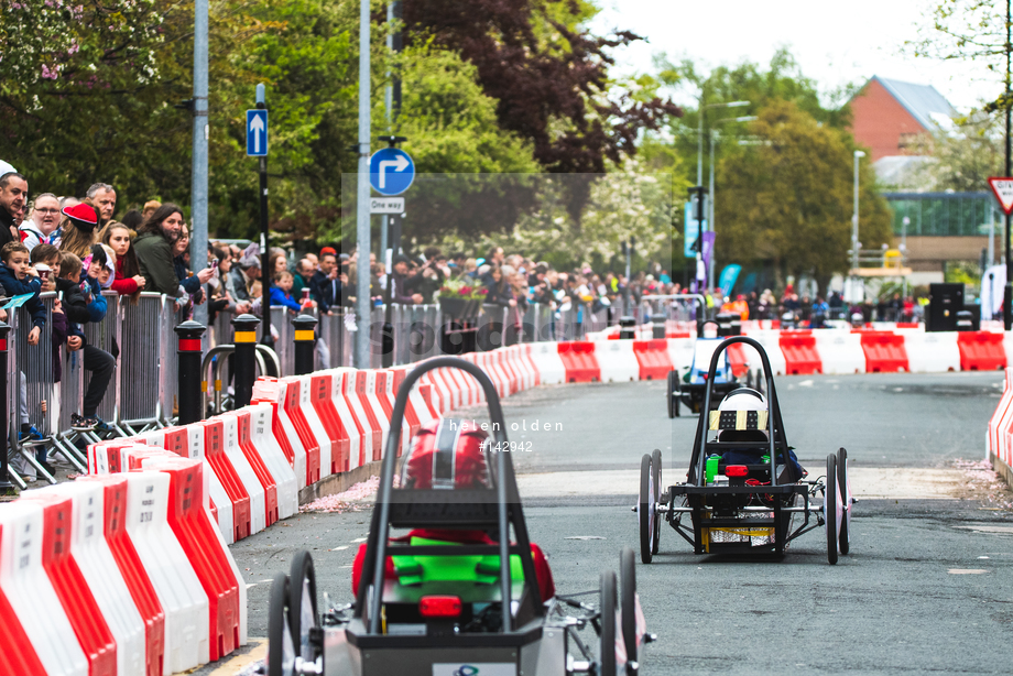 Spacesuit Collections Photo ID 142942, Helen Olden, Hull Street Race, UK, 28/04/2019 12:02:33