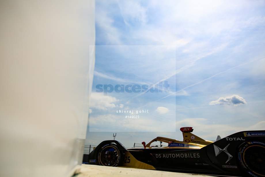 Spacesuit Collections Photo ID 149023, Shivraj Gohil, Berlin ePrix, Germany, 24/05/2019 12:00:27