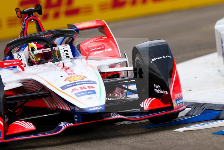 Spacesuit Collections Photo ID 149207, Shivraj Gohil, Berlin ePrix, Germany, 24/05/2019 15:38:49