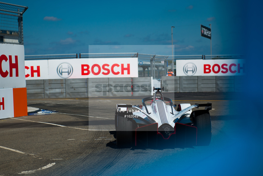 Spacesuit Collections Photo ID 162049, Lou Johnson, New York ePrix, United States, 13/07/2019 16:07:22