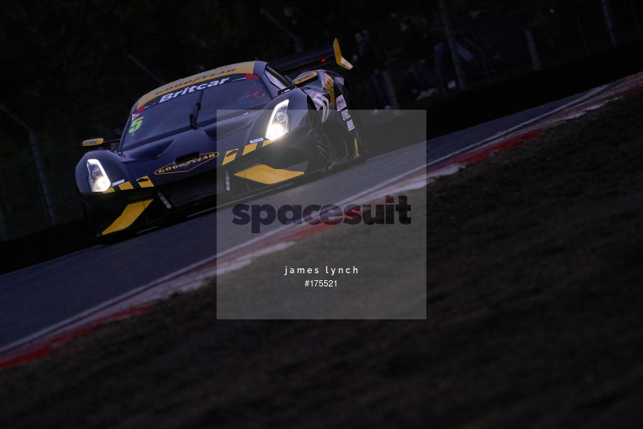 Spacesuit Collections Photo ID 175521, James Lynch, Into the Night Race, UK, 10/11/2019 17:17:24