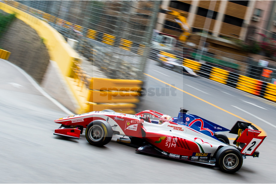 Spacesuit Collections Photo ID 175881, Peter Minnig, Macau Grand Prix 2019, Macao, 16/11/2019 02:02:41