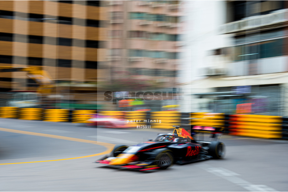 Spacesuit Collections Photo ID 175911, Peter Minnig, Macau Grand Prix 2019, Macao, 16/11/2019 02:16:38