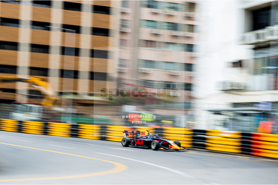 Spacesuit Collections Photo ID 175916, Peter Minnig, Macau Grand Prix 2019, Macao, 16/11/2019 02:18:44