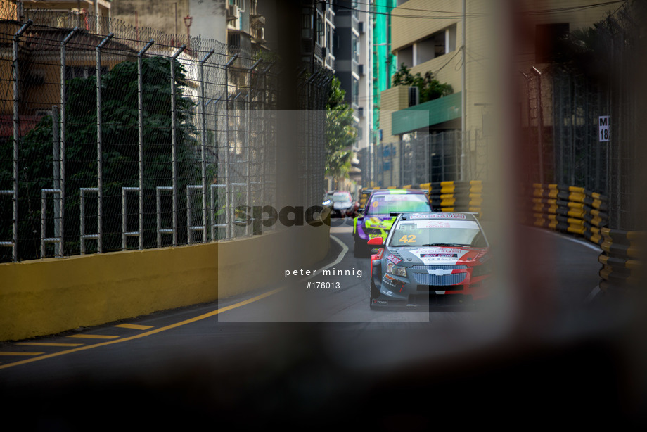 Spacesuit Collections Photo ID 176013, Peter Minnig, Macau Grand Prix 2019, Macao, 16/11/2019 03:54:23