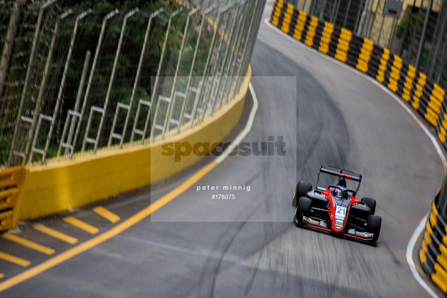 Spacesuit Collections Photo ID 176075, Peter Minnig, Macau Grand Prix 2019, Macao, 16/11/2019 02:39:40