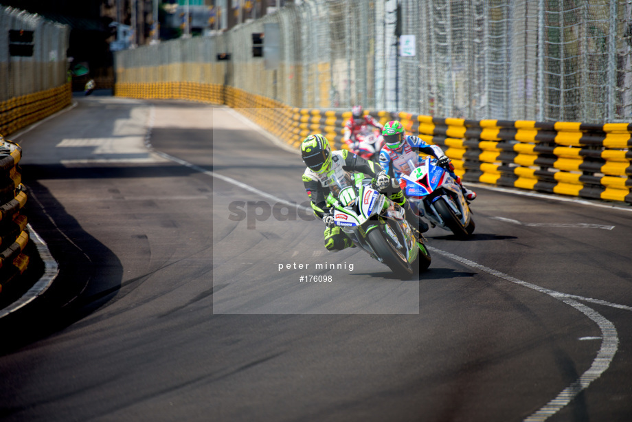 Spacesuit Collections Photo ID 176098, Peter Minnig, Macau Grand Prix 2019, Macao, 16/11/2019 05:02:56