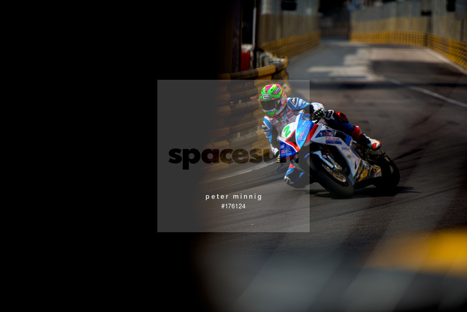 Spacesuit Collections Photo ID 176124, Peter Minnig, Macau Grand Prix 2019, Macao, 16/11/2019 05:21:03