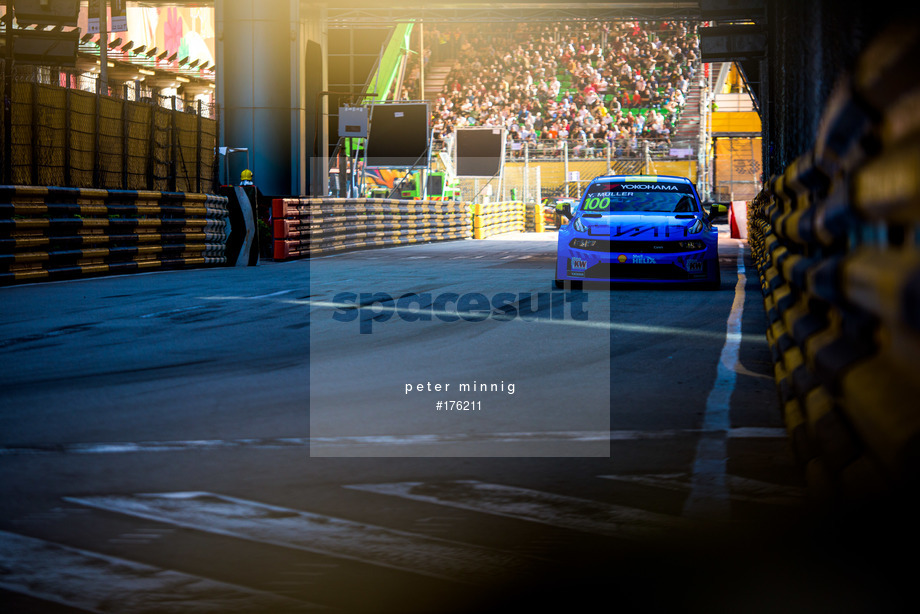 Spacesuit Collections Photo ID 176211, Peter Minnig, Macau Grand Prix 2019, Macao, 16/11/2019 08:18:59