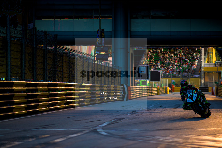 Spacesuit Collections Photo ID 176293, Peter Minnig, Macau Grand Prix 2019, Macao, 16/11/2019 17:32:49