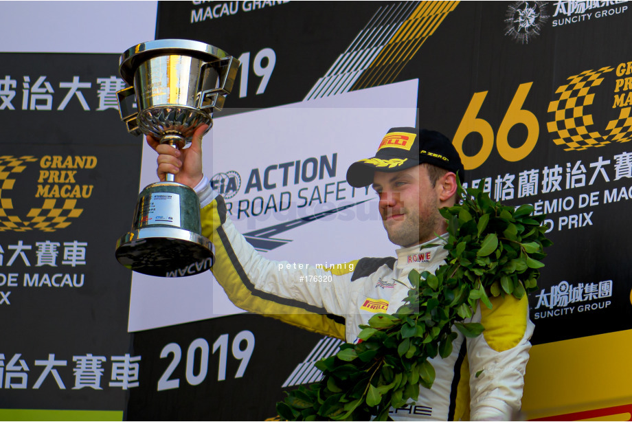 Spacesuit Collections Photo ID 176320, Peter Minnig, Macau Grand Prix 2019, Macao, 17/11/2019 14:29:37