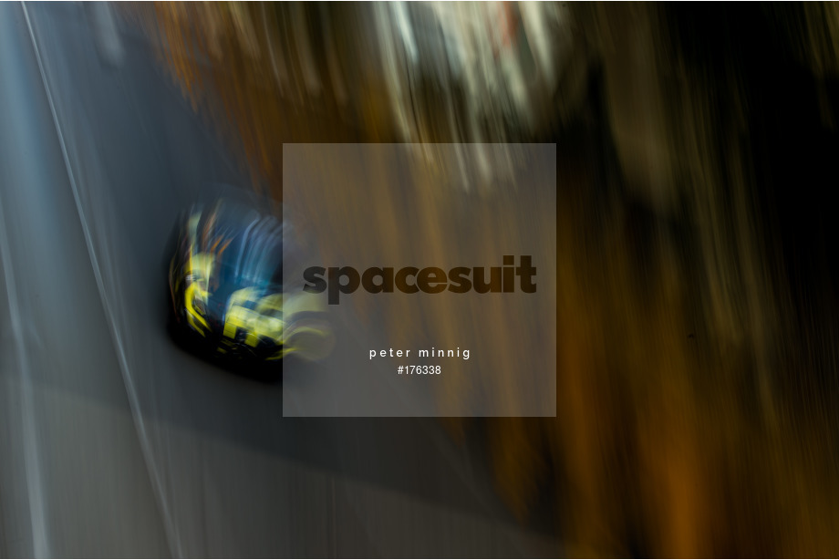 Spacesuit Collections Photo ID 176338, Peter Minnig, Macau Grand Prix 2019, Macao, 17/11/2019 03:15:49