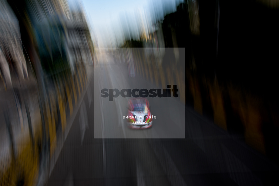 Spacesuit Collections Photo ID 176440, Peter Minnig, Macau Grand Prix 2019, Macao, 17/11/2019 03:07:30