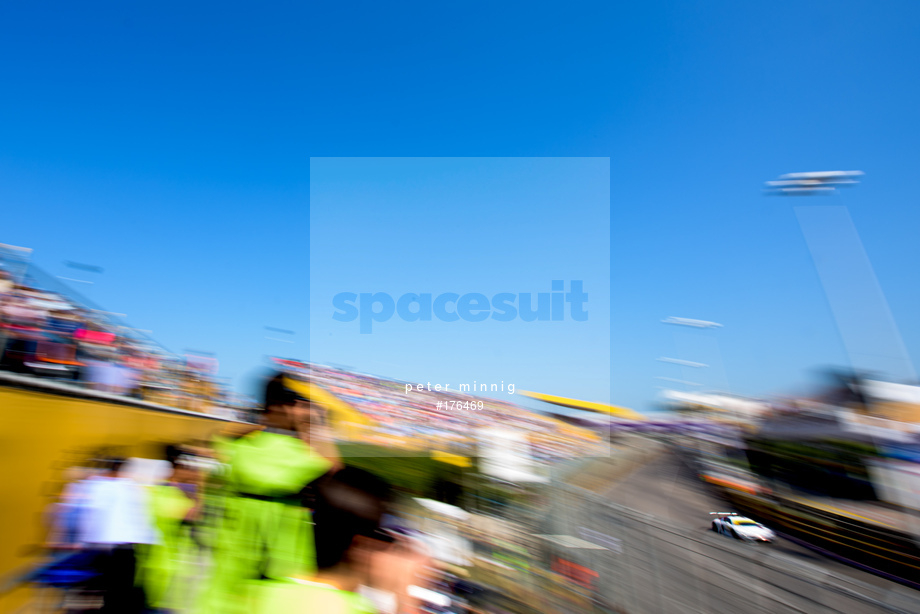 Spacesuit Collections Photo ID 176469, Peter Minnig, Macau Grand Prix 2019, Macao, 17/11/2019 06:18:49