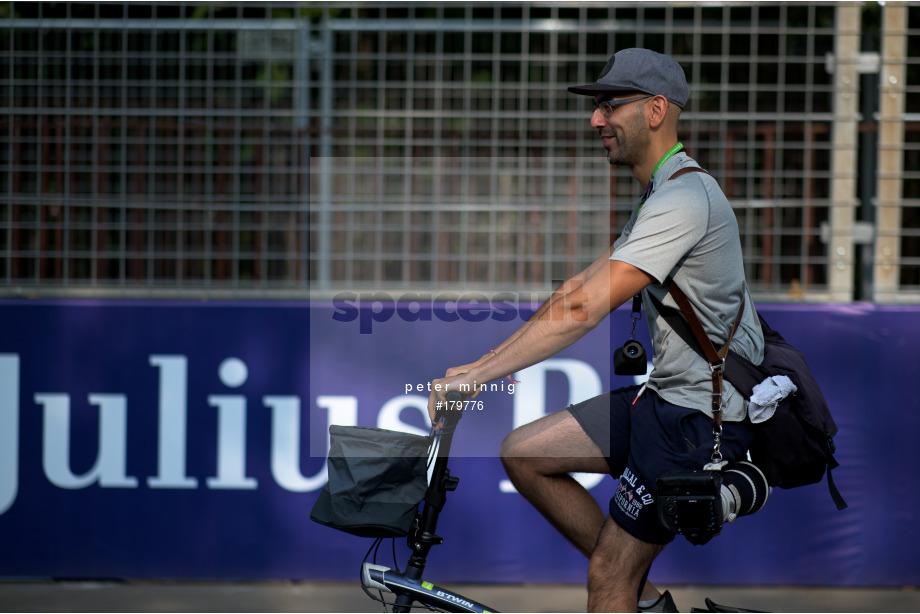 Spacesuit Collections Photo ID 179776, Peter Minnig, Santiago E-Prix, Chile, 17/01/2020 09:16:39