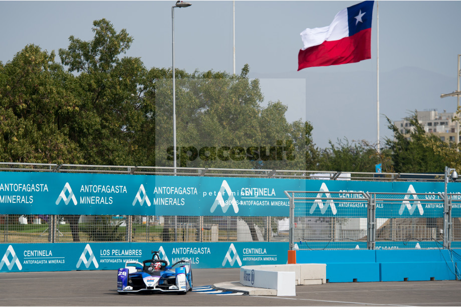 Spacesuit Collections Photo ID 180264, Peter Minnig, Santiago E-Prix, Chile, 17/01/2020 17:01:51