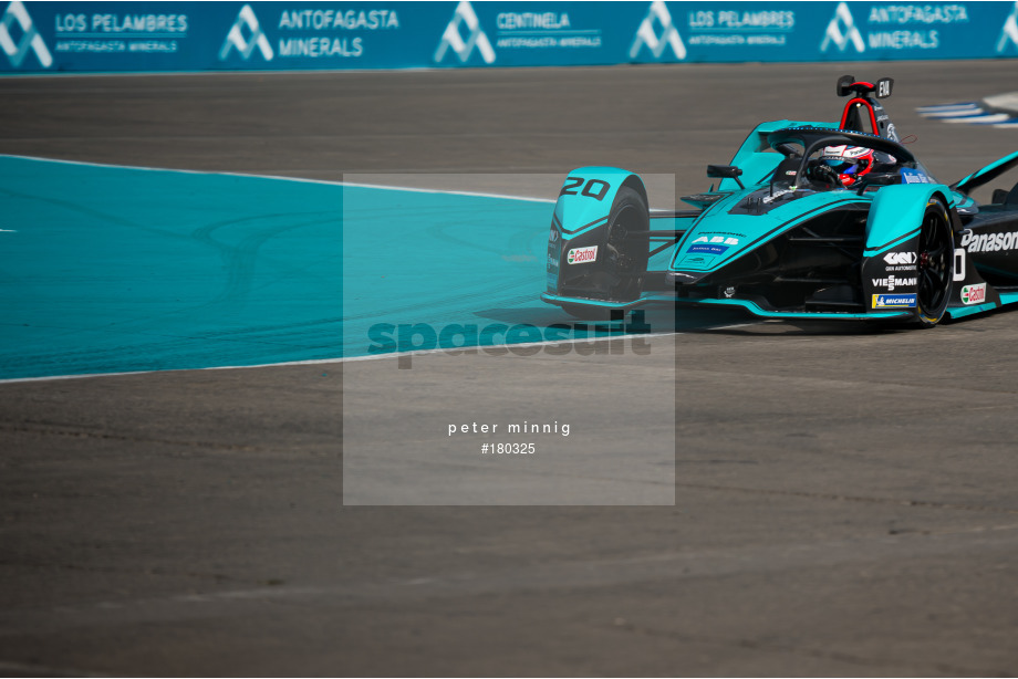 Spacesuit Collections Photo ID 180325, Peter Minnig, Santiago E-Prix, Chile, 17/01/2020 17:13:57