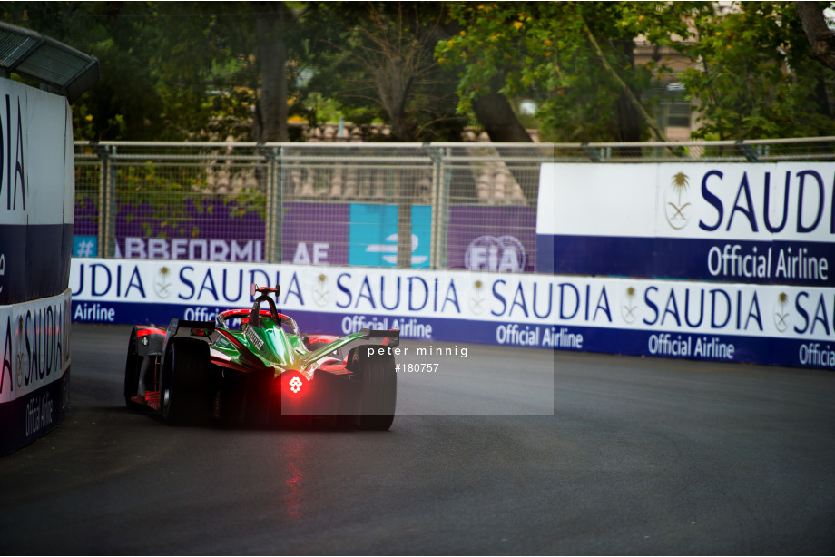 Spacesuit Collections Photo ID 180757, Peter Minnig, Santiago E-Prix, Chile, 18/01/2020 08:07:02