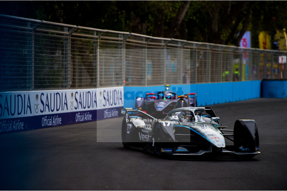 Spacesuit Collections Photo ID 180773, Peter Minnig, Santiago E-Prix, Chile, 18/01/2020 08:10:11