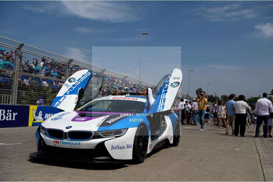 Spacesuit Collections Photo ID 181121, Peter Minnig, Santiago E-Prix, Chile, 18/01/2020 15:42:13