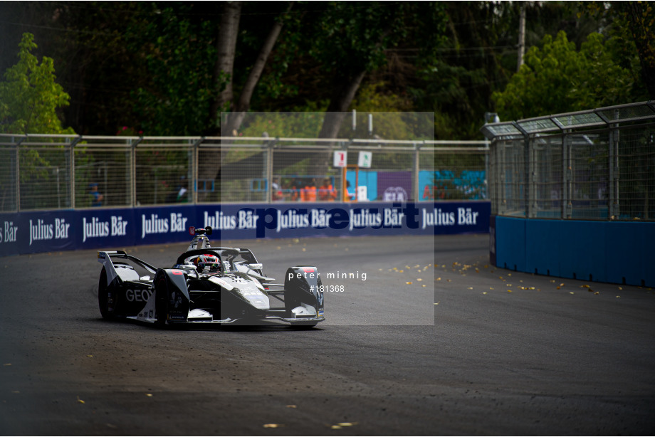 Spacesuit Collections Photo ID 181368, Peter Minnig, Santiago E-Prix, Chile, 18/01/2020 08:28:39